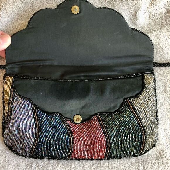 Vintage Beaded Minaudiére Clutch - Picture 4 of 13